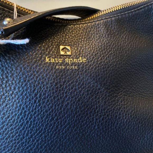 Kate Spade Black Shoulder Bag with Gold Chain - Picture 2 of 8